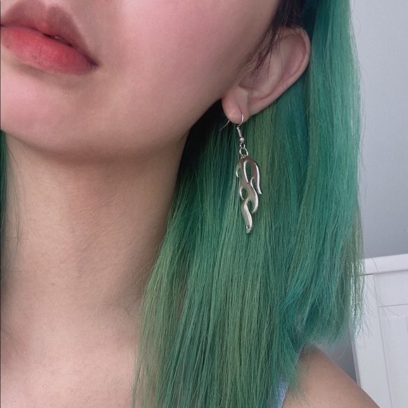 RESTOCKED! fire charm earrings (buy 1 get two free!!!) - Picture 5 of 9